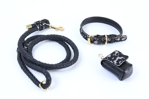 LACE LEASH